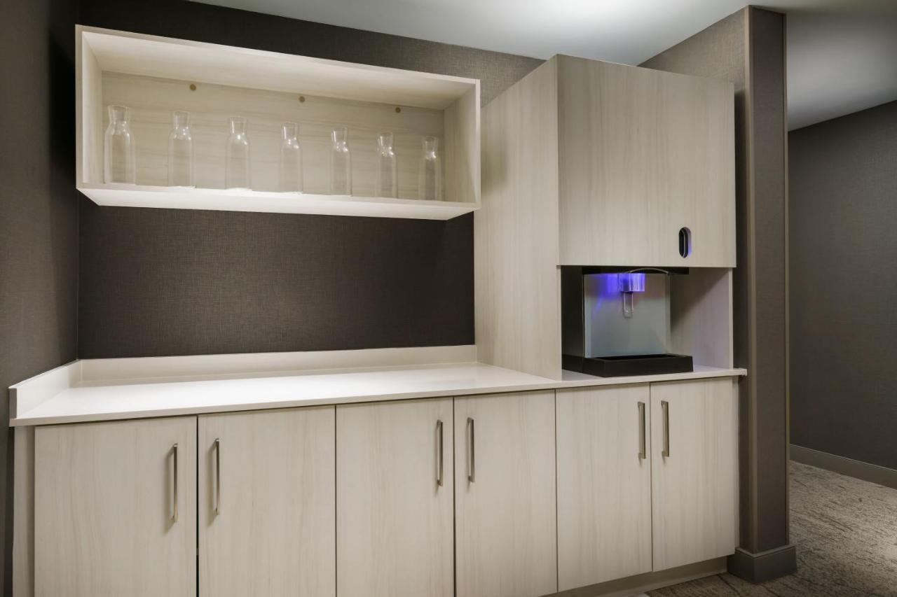 Ac Hotel By Marriott Portland Beaverton Extérieur photo